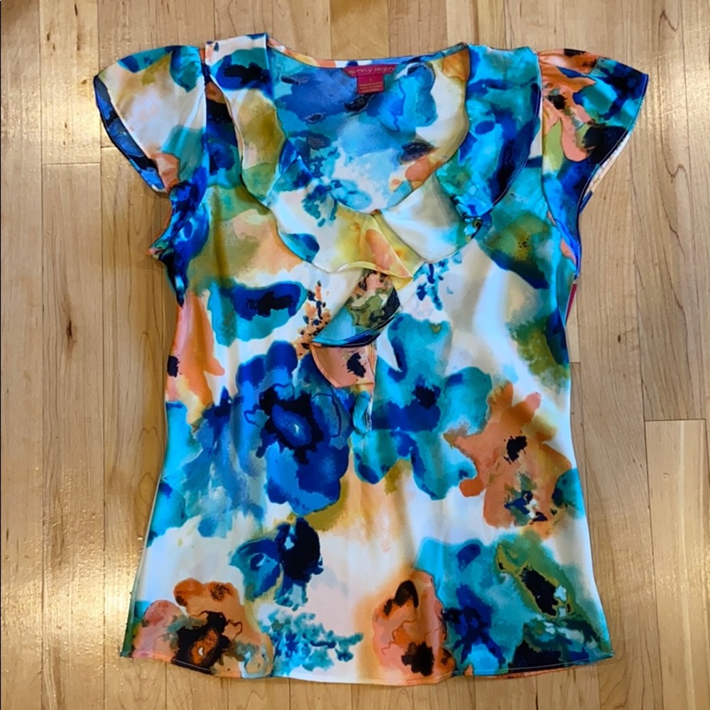 NWT Sunny Leigh Short Sleeve Blouse - Size Small